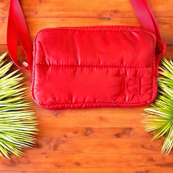 NWOT Carolina Herrera Good Girl Red Quilted Crossbody Bag - Picture 2 of 8